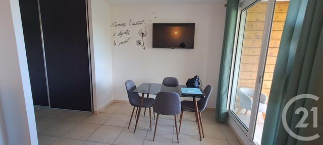 Appartement Studio &agrave; louer - 1 pi&egrave;ce - 26 m2 - St Denis - 974 - REUNION