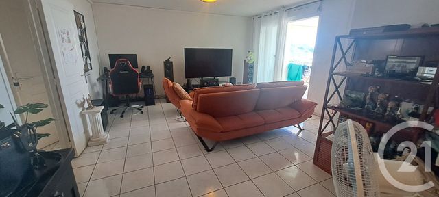 Appartement F4 &agrave; louer - 4 pi&egrave;ces - 89,82 m2 - St Denis - 974 - REUNION