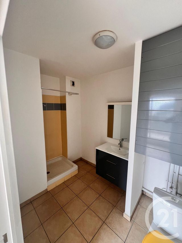 Appartement Studio &agrave; louer - 1 pi&egrave;ce - 28,76 m2 - St Denis - 974 - REUNION