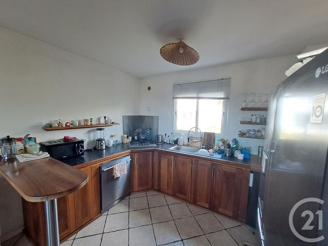 Maison &agrave; louer - 5 pi&egrave;ces - 111,44 m2 - La Possession - 974 - REUNION