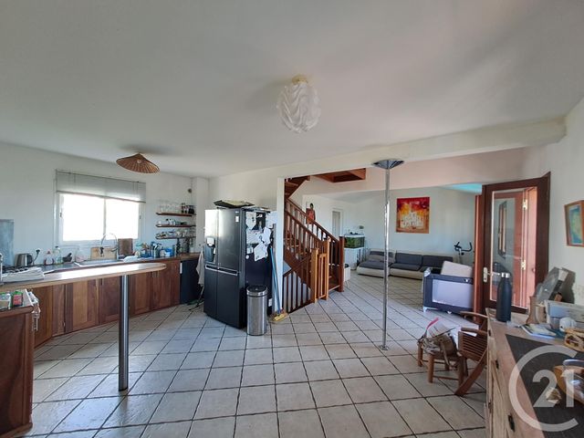 Maison &agrave; louer - 5 pi&egrave;ces - 111,44 m2 - La Possession - 974 - REUNION