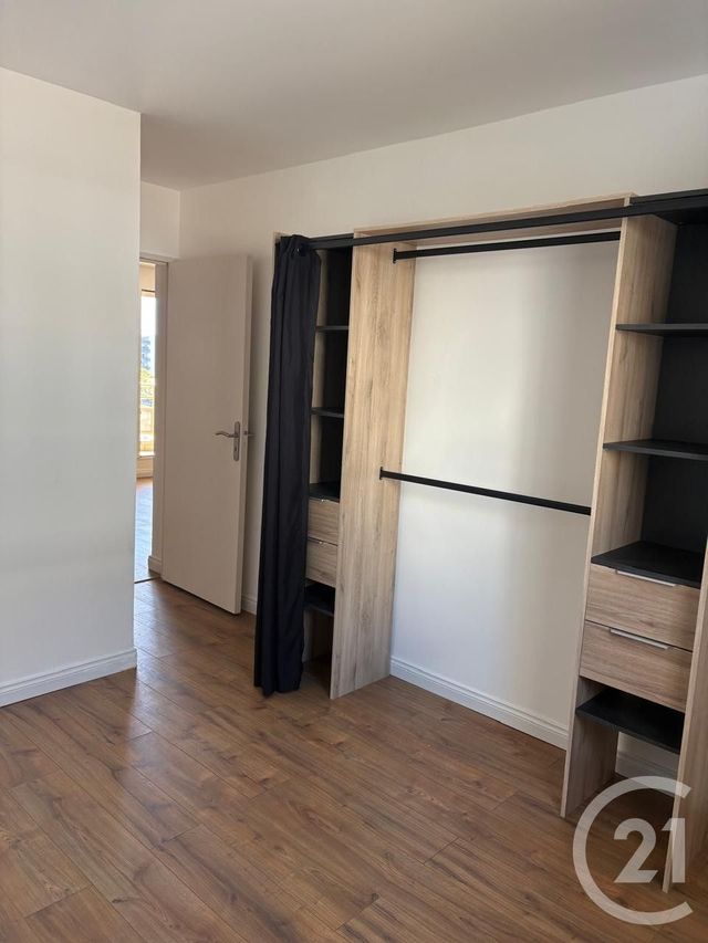 Appartement F3 bis &agrave; louer - 4 pi&egrave;ces - 60,53 m2 - St Denis - 974 - REUNION