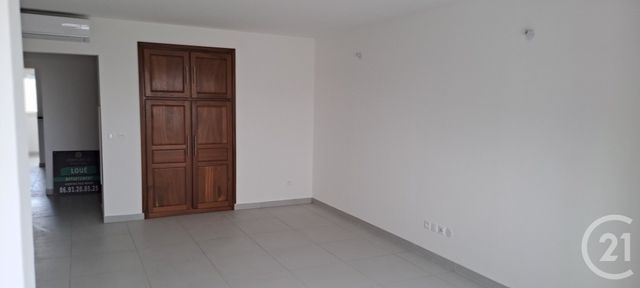 Appartement F3 &agrave; louer - 3 pi&egrave;ces - 86,64 m2 - St Denis - 974 - REUNION