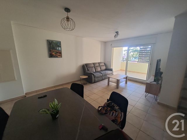 Appartement F3 à louer ST DENIS