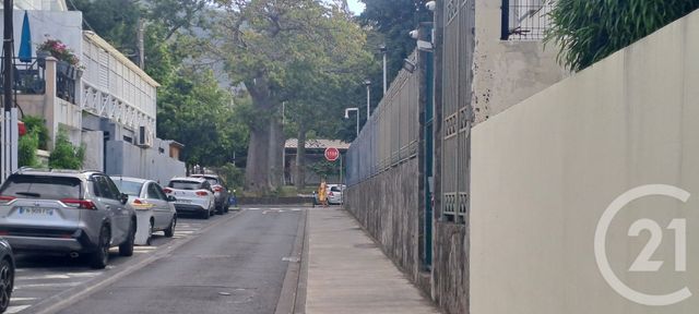 Appartement F3 &agrave; louer - 3 pi&egrave;ces - 58,11 m2 - St Denis - 974 - REUNION