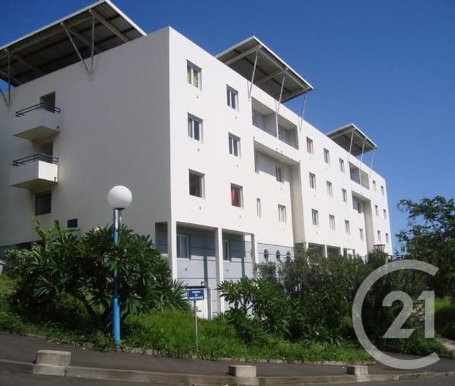 Appartement Studio &agrave; louer - 1 pi&egrave;ce - 23,40 m2 - St Denis - 974 - REUNION