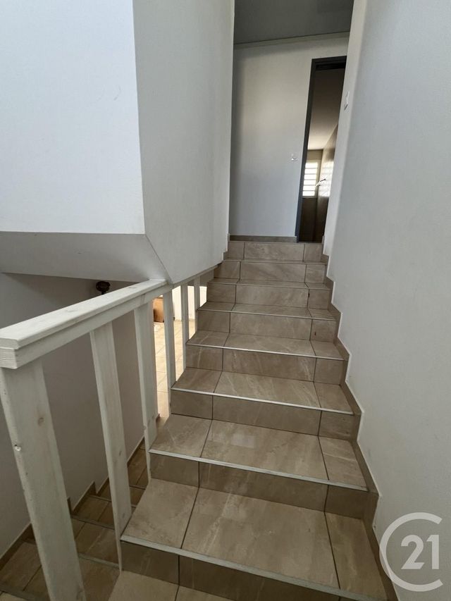 Maison &agrave; louer - 8 pi&egrave;ces - 151,88 m2 - Bras Panon - 974 - REUNION