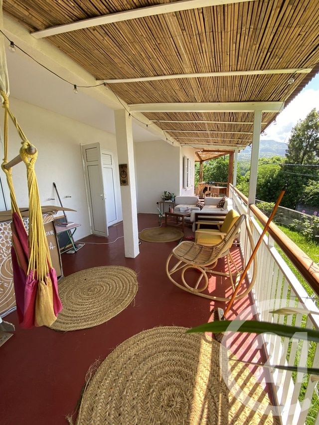 Maison &agrave; louer - 5 pi&egrave;ces - 146,67 m2 - Ste Marie - 974 - REUNION