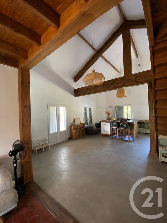 Maison &agrave; louer - 5 pi&egrave;ces - 146,67 m2 - Ste Marie - 974 - REUNION