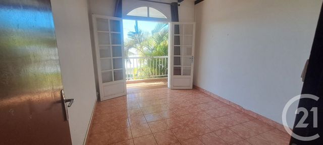 Maison &agrave; louer - 7 pi&egrave;ces - 168,85 m2 - St Denis - 974 - REUNION