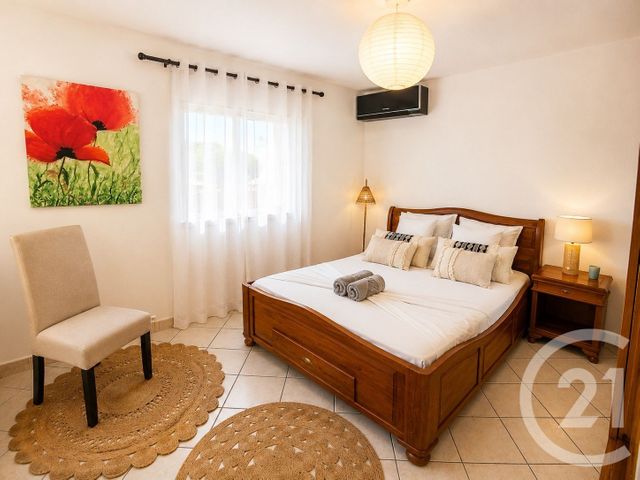 Maison &agrave; louer - 5 pi&egrave;ces - 126,09 m2 - St Paul - 974 - REUNION