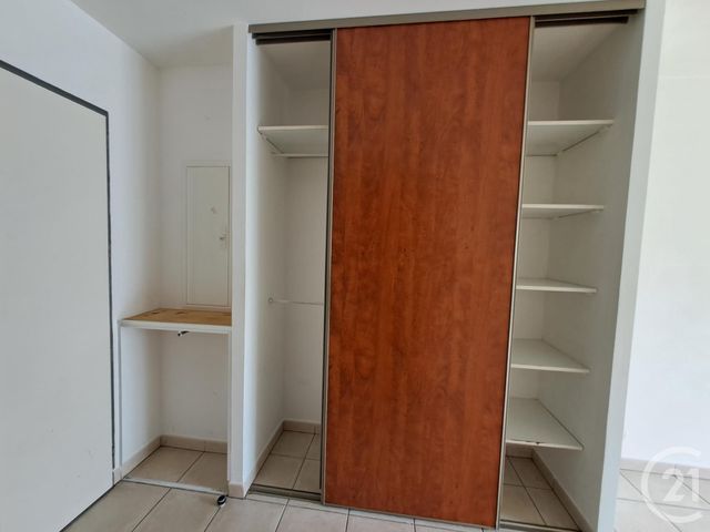 Appartement Studio &agrave; louer - 1 pi&egrave;ce - 25,54 m2 - St Denis - 974 - REUNION