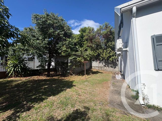 Maison &agrave; louer - 5 pi&egrave;ces - 125 m2 - St Denis - 974 - REUNION